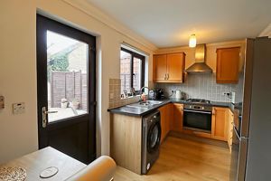 Kitchen- click for photo gallery